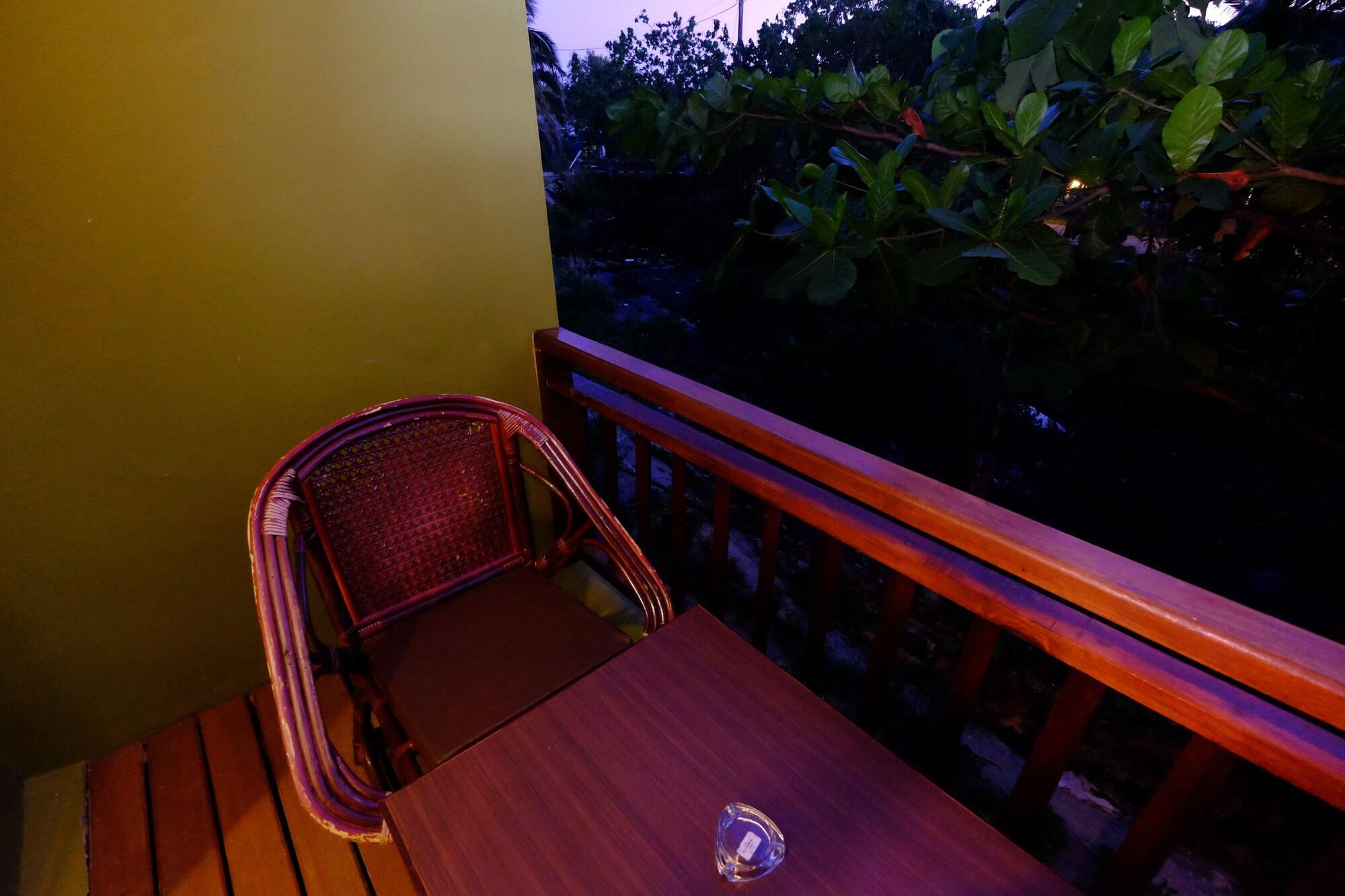 Hotel The Peace Tara House Ko Lanta Zewnętrze zdjęcie
