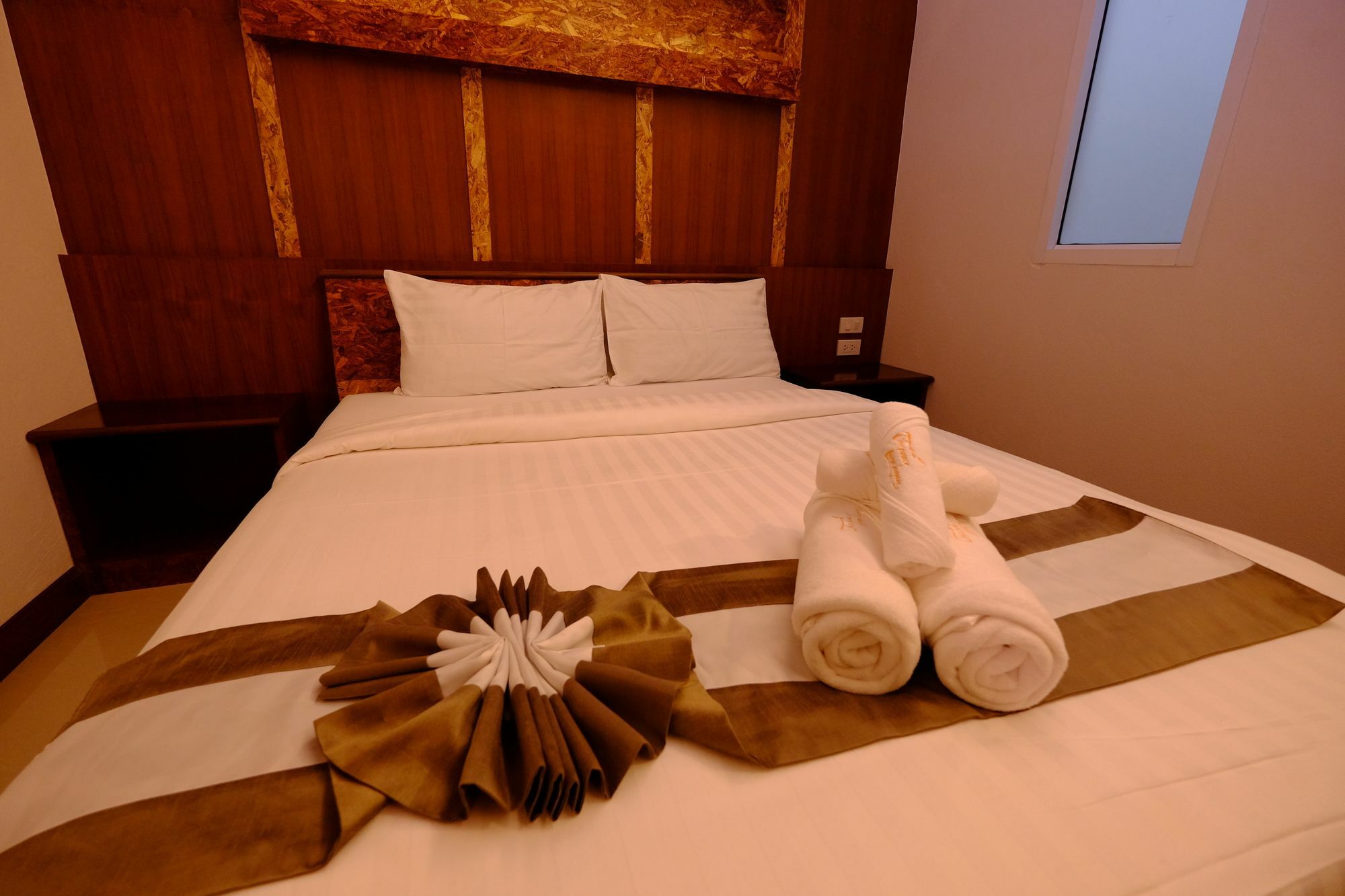 Hotel The Peace Tara House Ko Lanta Zewnętrze zdjęcie