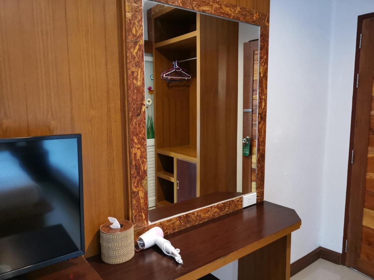 Hotel The Peace Tara House Ko Lanta Zewnętrze zdjęcie